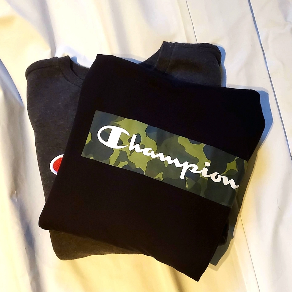 Lot of Youth CHAMPION Pullovers